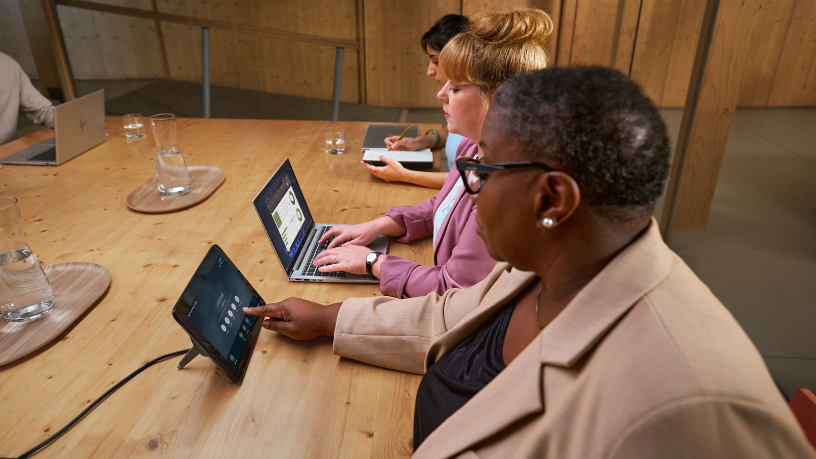 XG1A RYZEN AI9 HXPRO375 32/1 14OLED W11P 3YOF - immagine 34