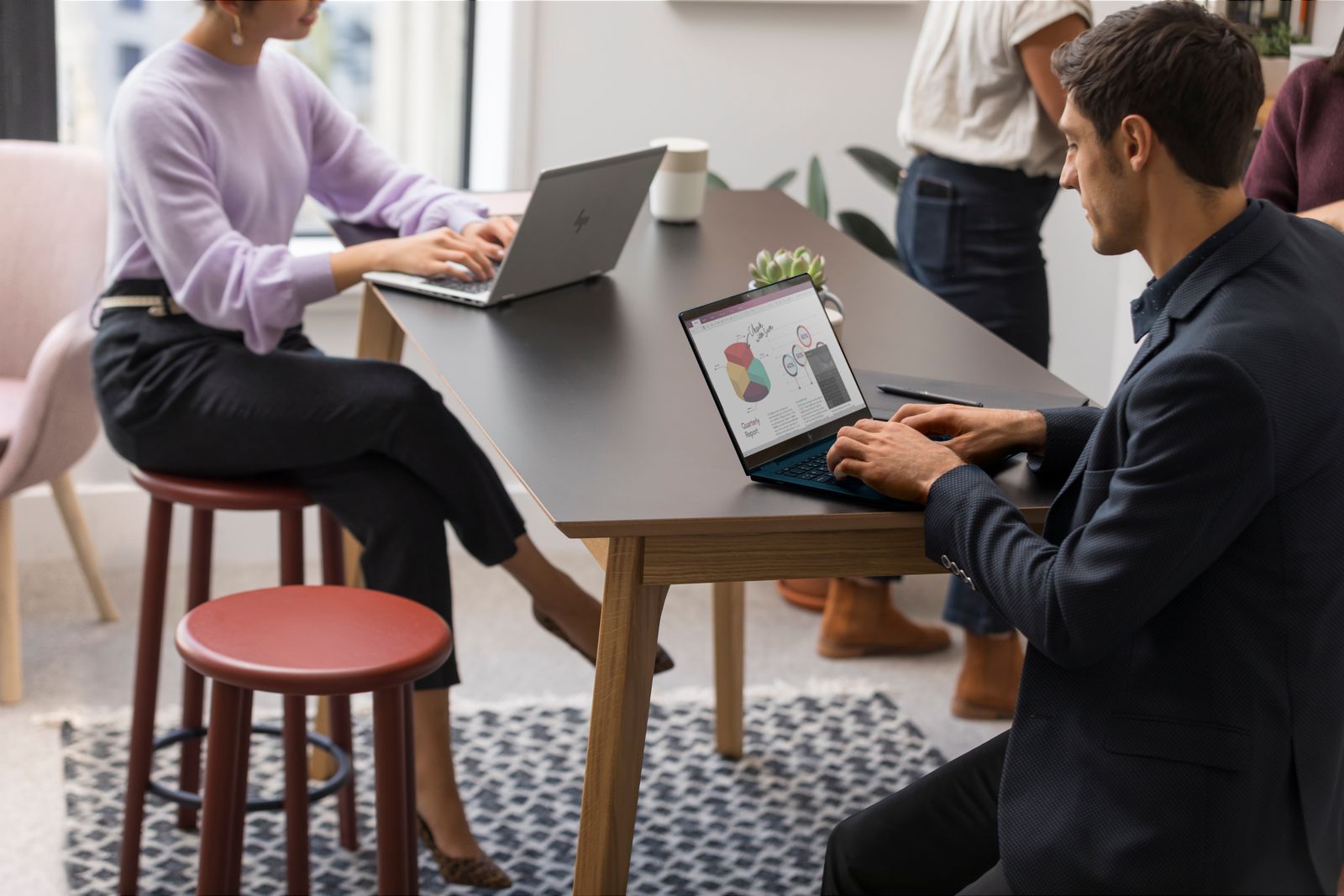 ULTRA G1I AI U7-256V 14T OLED 16/1 WIN11P 3YOFF - immagine 7