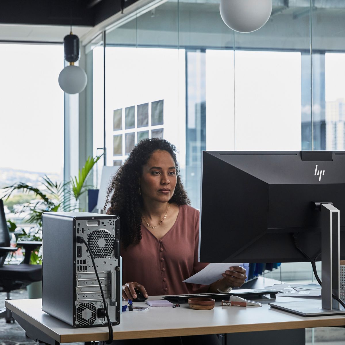 800G9 TWR I7-14700 16/512 DVDRW W11P 3YW - immagine 9