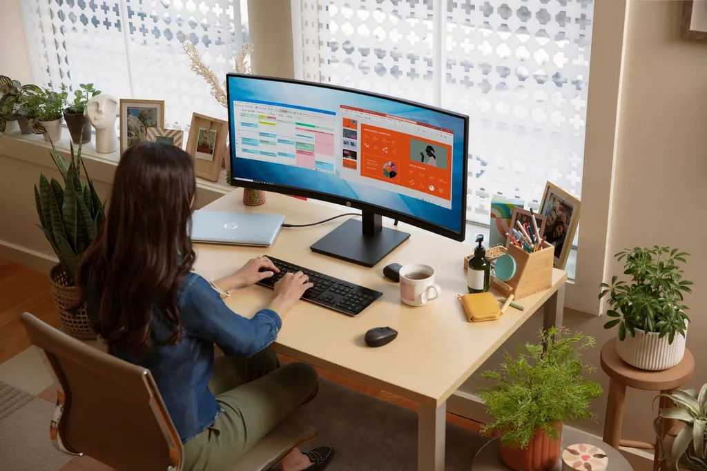 HP P34HC G4 WQHD USB-C CURV 34 3440X1440 3YW - immagine 9