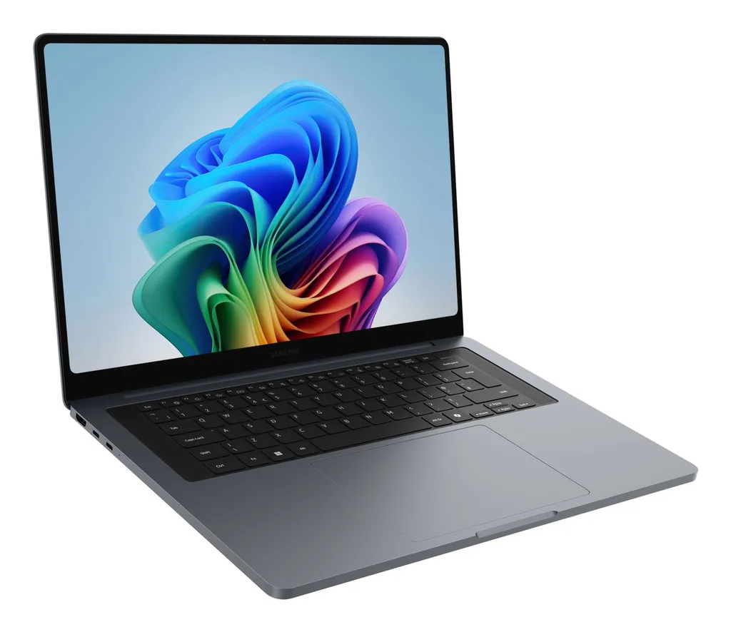 GALAXY BOOK6 ULTRA/16/U7/32GB/1TB/RTX5070/WIN11P - immagine 7