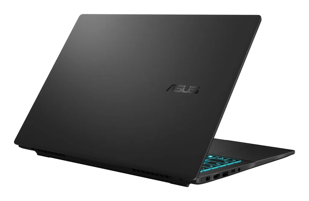 REFURBISHED C7 240H 16GB 1TB RTX 5060 16 W11P - immagine 9