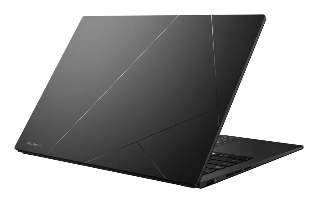 REFURBISHED AI 7 350 32GB 512GB SHARED 14 W11H - immagine 3