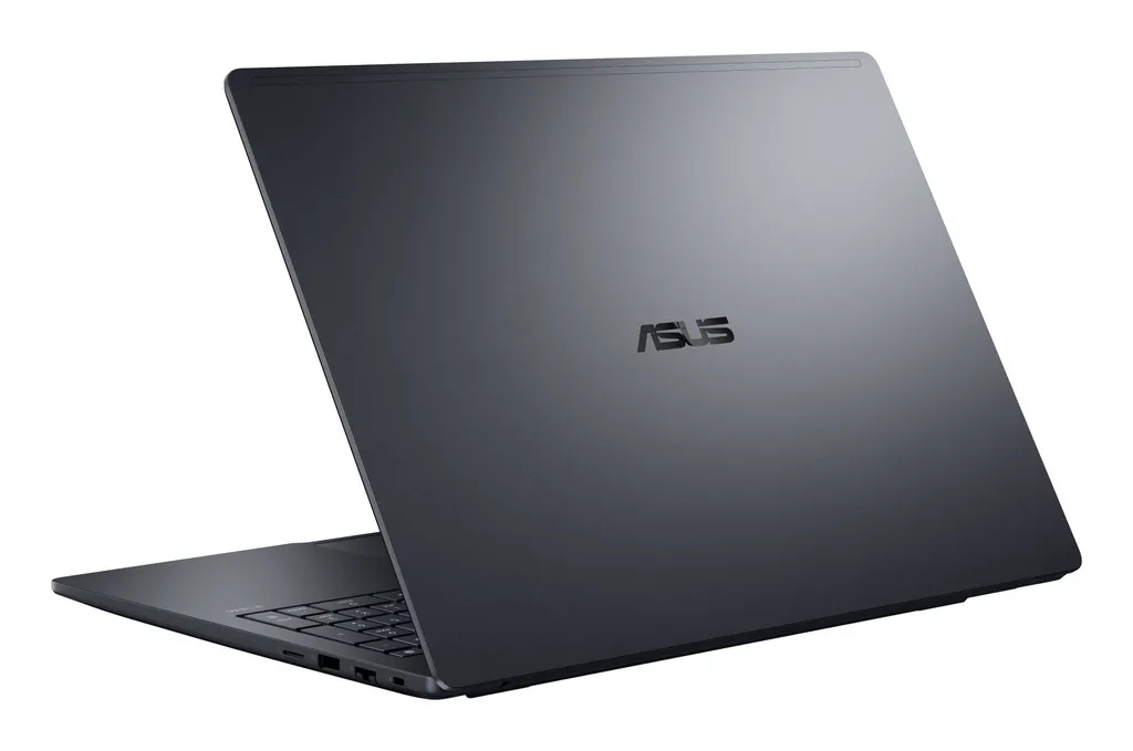 U5 325/16GB/512SSD+TPM/SHARED/16/WIN11PRO - immagine 6
